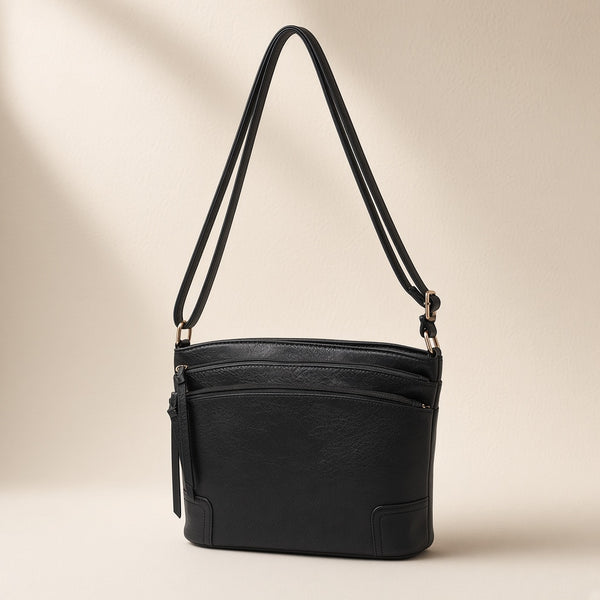 Duetto Crossbody — Cuovelle studio shot