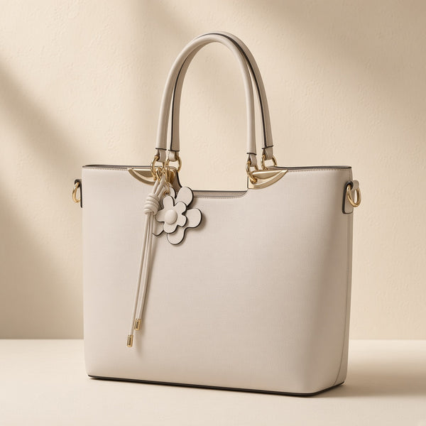 Lago Tote — Cuovelle studio shot
