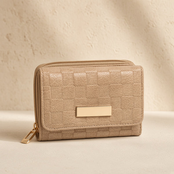 Quadro Compact Purse — Cuovelle studio shot